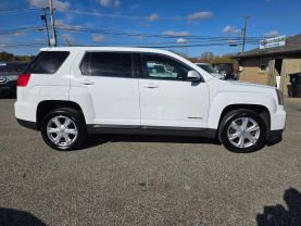 2017 GMC TERRAIN SUV 4-CYL, 2.4 LITER SLE-1 SPORT UTILITY 4D