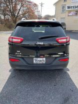 2016 Jeep Cherokee Latitude Sport Utility 4d - Image 4