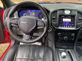 2015 CHRYSLER 300 SEDAN V6, 3.6 LITER 300S SEDAN 4D