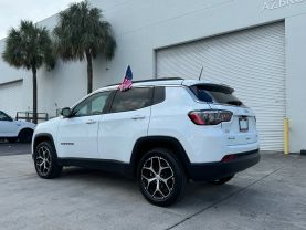 2024 JEEP COMPASS SUV 4-CYL, TURBO, 2.0 LITER LATITUDE SPORT UTILITY 4D