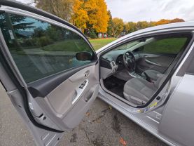 2011 TOYOTA COROLLA SEDAN 4-CYL, 1.8 LITER LE SEDAN 4D