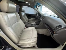 2011 INFINITI G
