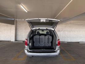 2005 CHRYSLER TOWN & COUNTRY VAN V6, 3.8 LITER TOURING MINIVAN 4D