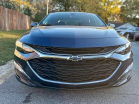2021 Chevrolet Malibu - Image 2
