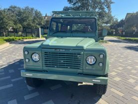 1993 LAND ROVER DEFENDER - - 110