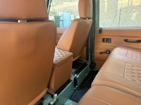 1993 LAND ROVER DEFENDER - - 110