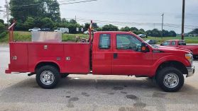 2015 Ford F350 Super Duty Super Cab Xlt Utility 4x4 - Image 6