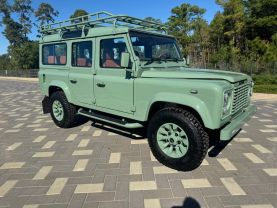 1993 LAND ROVER DEFENDER - - 110