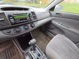 2004 TOYOTA CAMRY SEDAN 4-CYL, 2.4 LITER LE SEDAN 4D