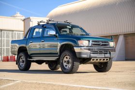 1999 TOYOTA HILUX SPORTS PICKUP TRUCK 1RZ-E -