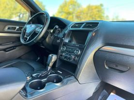 2018 Ford Explorer - Image 16