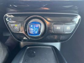 2020 TOYOTA PRIUS HATCHBACK 4-CYL, HYBRID, 1.8 LITER XLE HATCHBACK 4D