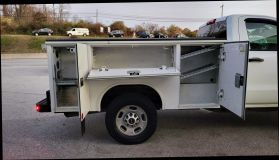 2017 Gmc Sierra 2500 Hd Regular Cab Wt 8 Ft Utility Body 4x4 - Image 20