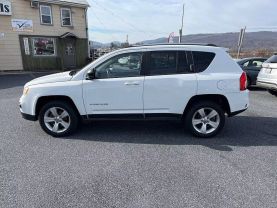 2013 Jeep Compass Latitude Sport Utility 4d - Image 1
