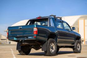 1999 TOYOTA HILUX SPORTS PICKUP TRUCK 1RZ-E -