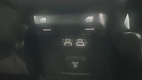 2018 Jeep Wrangler Unlimited - Image 22