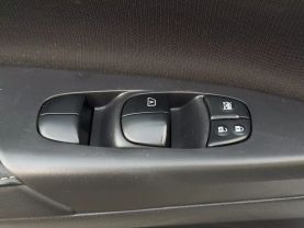 2019 Nissan Sentra Sv Sedan 4d - Image 24