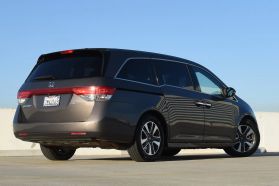 2015 HONDA ODYSSEY VAN V6, I-VTEC, 3.5 LITER TOURING ELITE MINIVAN 4D