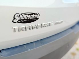 2018 CHEVROLET TRAVERSE SUV V6, 3.6 LITER LT SPORT UTILITY 4D