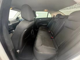 2018 CHRYSLER 300