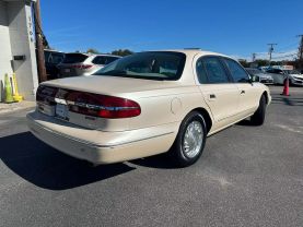 Used 1997 LINCOLN CONTINENTAL SEDAN V8, 4.6 LITER SEDAN 4D - LA Auto Star located in Virginia Beach, VA
