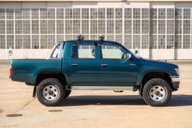 1999 TOYOTA HILUX SPORTS PICKUP TRUCK 1RZ-E -
