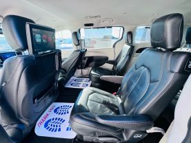 2017 CHRYSLER PACIFICA VAN V6, 3.6 LITER TOURING-L PLUS MINIVAN 4D