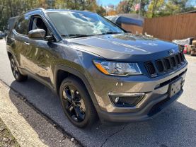2018 Jeep Compass - Image 3