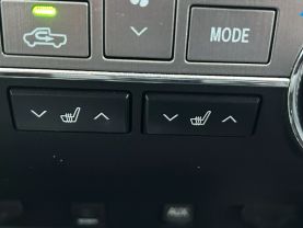 2017 TOYOTA TUNDRA CREWMAX PICKUP V8, FLEX FUEL, 5.7 LITER LIMITED PICKUP 4D 5 1/2 FT
