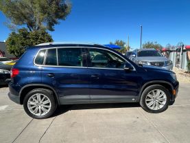 2011 Volkswagen Tiguan - Image 6