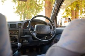 1999 TOYOTA HILUX SPORTS PICKUP TRUCK 1RZ-E -