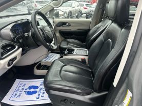 2022 CHRYSLER PACIFICA