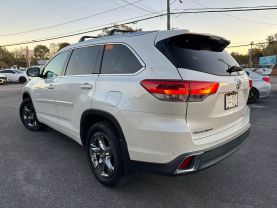 Used 2019 TOYOTA HIGHLANDER SUV V6, 3.5 LITER LIMITED PLATINUM SPORT UTILITY 4D - LA Auto Star located in Virginia Beach, VA