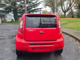 2011 KIA SOUL WAGON 4-CYL, 2.0 LITER + WAGON 4D