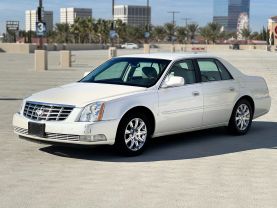 2009 CADILLAC DTS SEDAN V8, 4.6 LITER SEDAN 4D