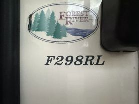 Used 2018 PALOMINO COLUMBUS FW 5TH WHEEL - 298RL - LA Auto Star located in Virginia Beach, VA