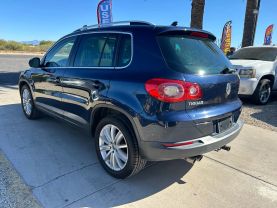 2011 Volkswagen Tiguan - Image 3