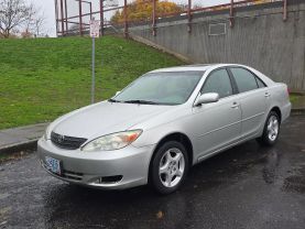 2004 TOYOTA CAMRY SEDAN 4-CYL, 2.4 LITER LE SEDAN 4D