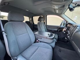 2007 CHEVROLET SILVERADO 2500 HD CREW CAB PICKUP V8, 6.0 LITER LT PICKUP 4D 6 1/2 FT