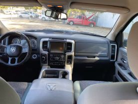 2016 RAM 1500 CREW CAB PICKUP V8, HEMI, 5.7 LITER SLT PICKUP 4D 5 1/2 FT