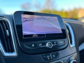 2021 Chevrolet Malibu - Image 23