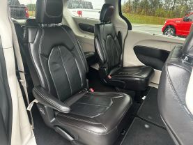2022 CHRYSLER PACIFICA