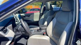2019 Toyota Rav4 - Image 18