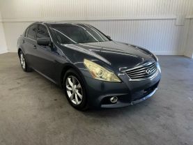 2011 INFINITI G