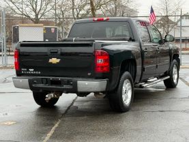 2011 CHEVROLET SILVERADO 1500 CREW CAB PICKUP V8, FLEX FUEL, 5.3 LITER LT PICKUP 4D 5 3/4 FT