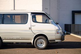 1999 TOYOTA HIACE VAN 1KZ-TE LIVING SALOON EX