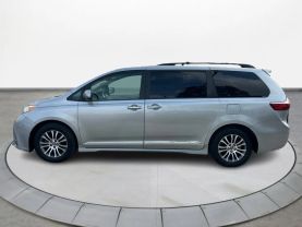 2018 TOYOTA SIENNA