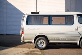 1999 TOYOTA HIACE VAN 1KZ-TE LIVING SALOON EX