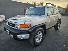 2007 TOYOTA FJ CRUISER SUV V6, 4.0 LITER SPORT UTILITY 2D