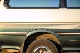 1996 TOYOTA HIACE VAN 1KZ-TE SUPER CUSTOM